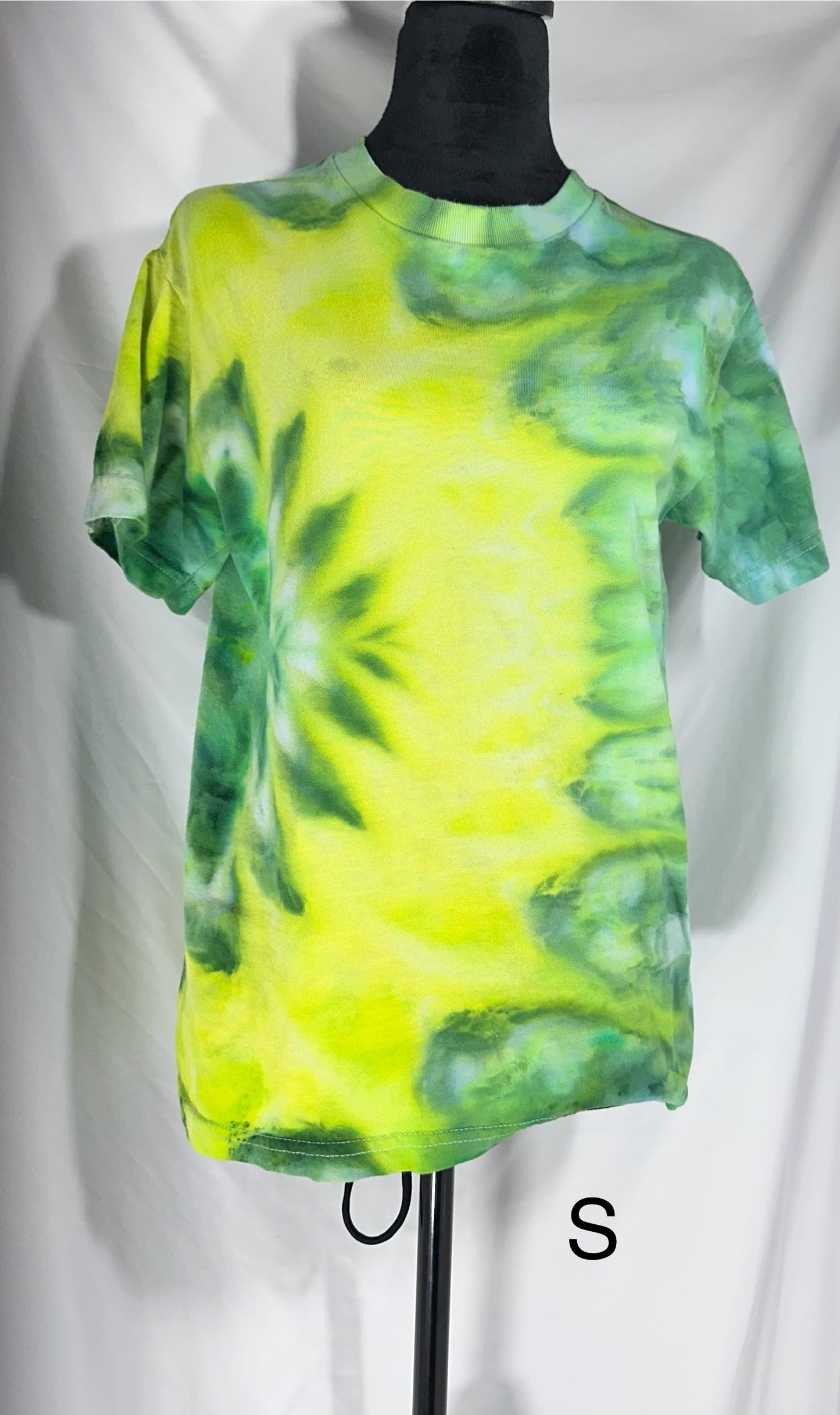 S Unisex T-shirt