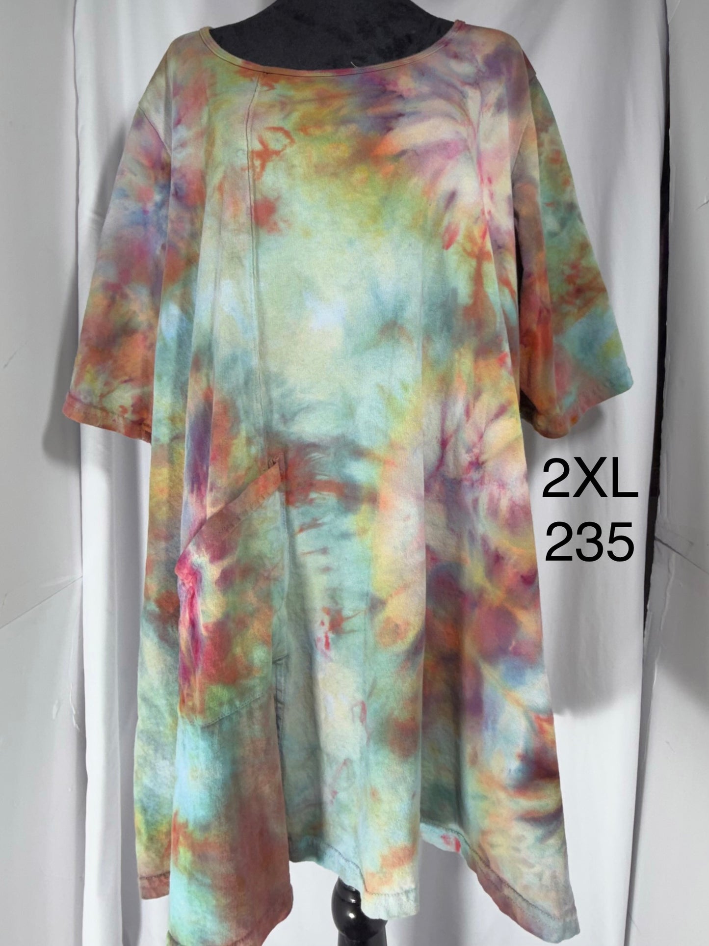2XL Women's Short Sleeve Tunic with 1 pocket #235