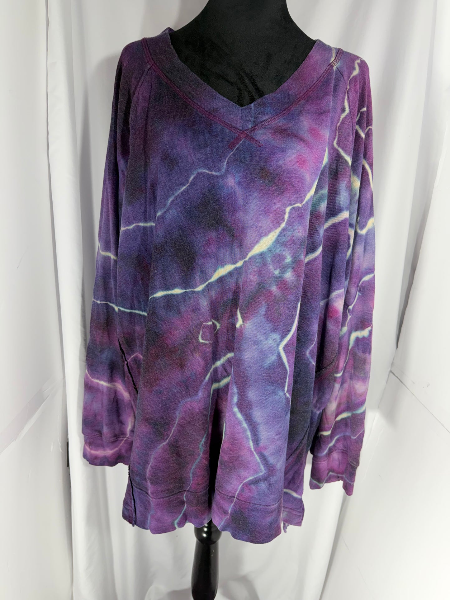 2XL Women's V-neck Oversized Pull Over Sweatshirt